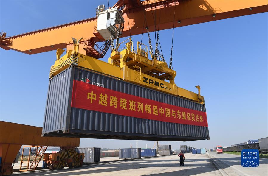 (新華全媒頭條·圖文互動(dòng))(4)十八歲的見證——從東博會(huì)看中國—東盟合作之變