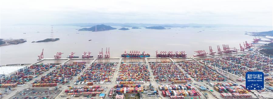 (圖文互動(dòng))(16)“中國(guó)經(jīng)濟(jì)發(fā)展前景一定會(huì)更加光明”——習(xí)近平總書記引領(lǐng)統(tǒng)籌推進(jìn)高質(zhì)量發(fā)展和高水平安全述評(píng)